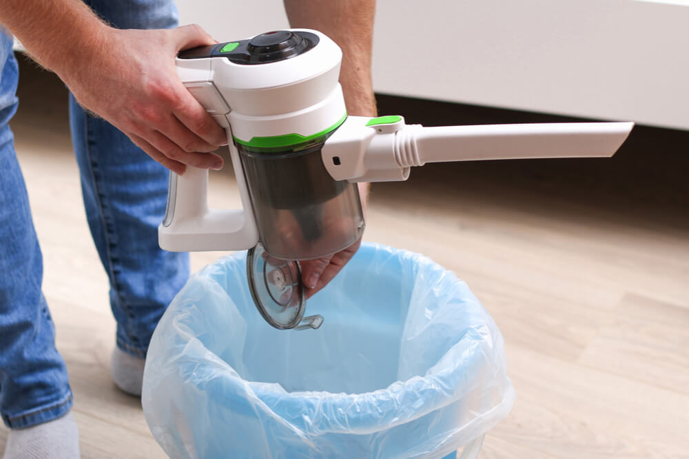 Clean-a-Bagless-Vacuum