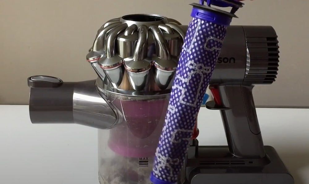 How-to-Clean-Dyson-Cordless-Vacuum