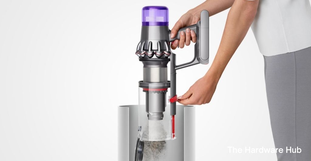 How to Clean a Dyson Vacuum Cleaner Step by Step in 2022